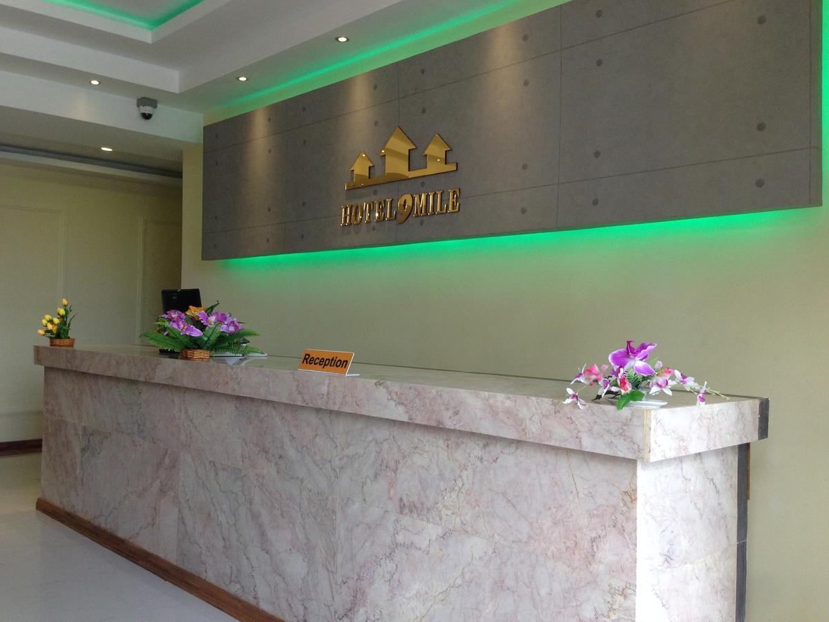 Hotel 9 Mile Yangon Esterno foto