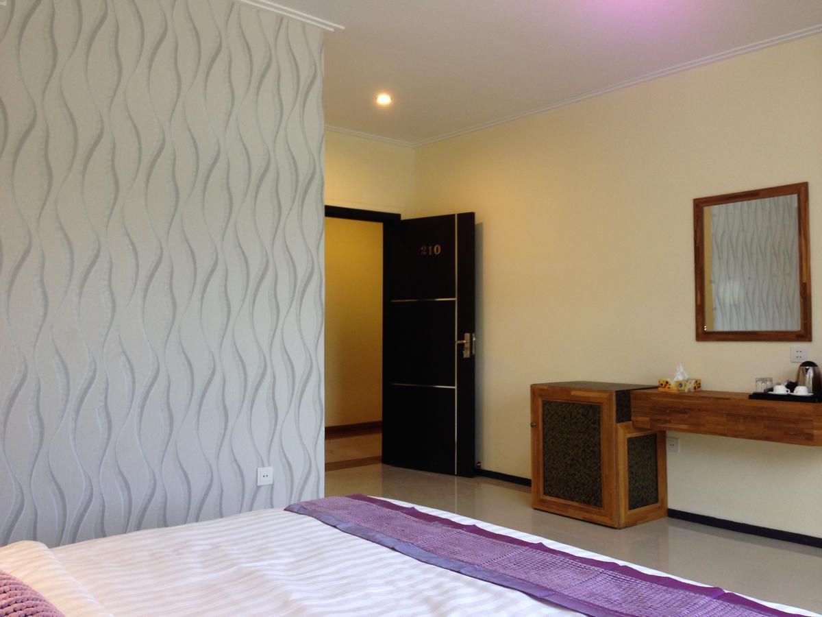 Hotel 9 Mile Yangon Esterno foto